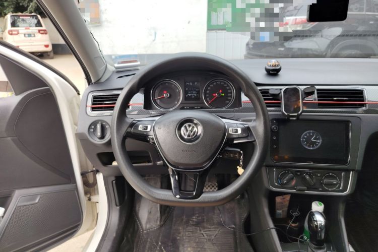 Used Volkswagen Santana 2017 Haval H9 1.6L Automatic Comfort Edition Steering Wheel