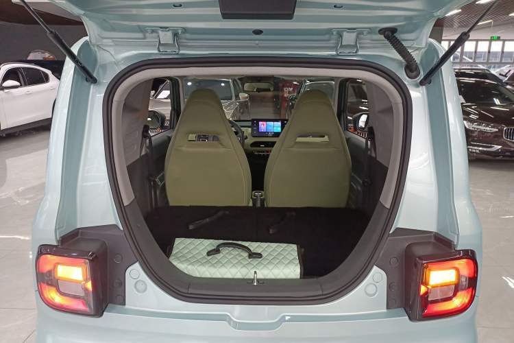 Used Geely Auto Panda 2023 Panda Mini 200km Endurance Bear