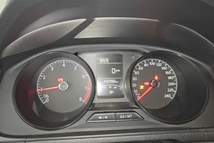 Used Volkswagen Lavida 2017 1.6L Manual Fashion Edition
