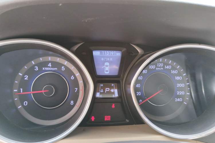 Used Hyundai Elantra (5th Generation / Langdong) 2012 1.6L Automatic Leading Model