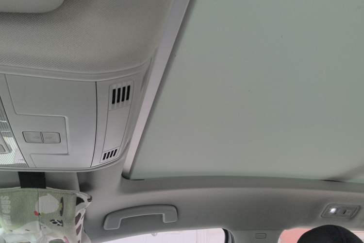 Used Volkswagen Golf Sportsvan 2016 280TSI Automatic Luxury Model Headliner