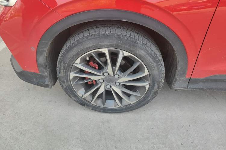 Used Geely Auto Coolray 2019 Sport Model 260T DCT Battle China V Standard
