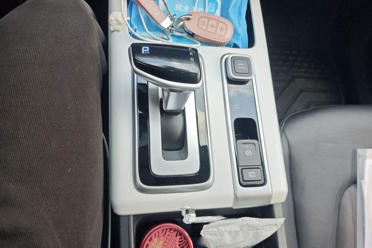 Used Hyundai ix35 2023 Musso 2.0L Deluxe Edition DLX
