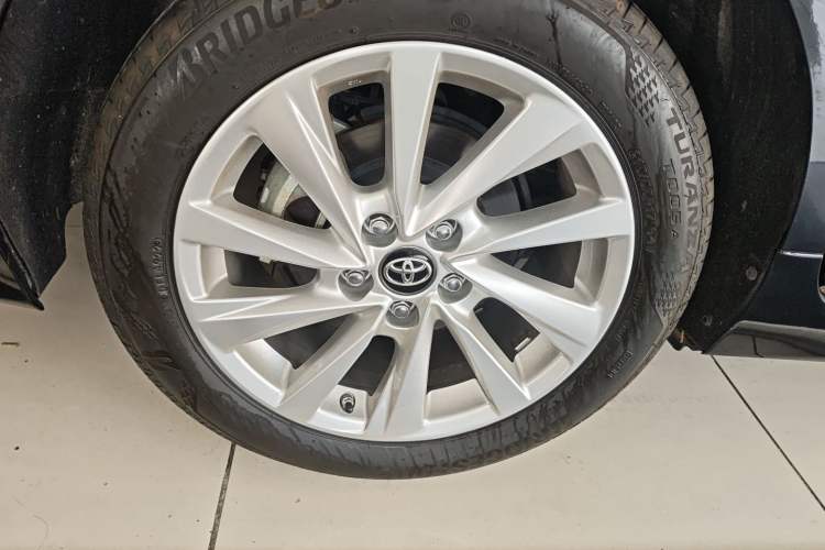 Used Toyota Camry 2021 2.0G Luxury Edition Right Rear Wheel Hub