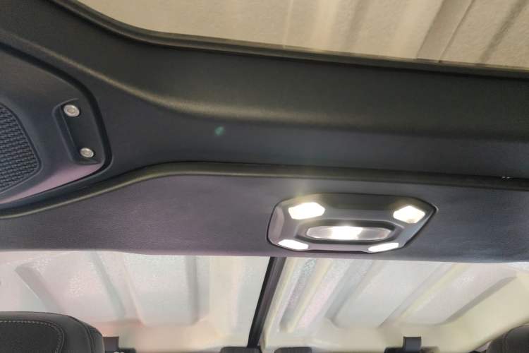 Used Jeep Wrangler New Energy 2021 Four-Door 2.0T 4xe Sahara
