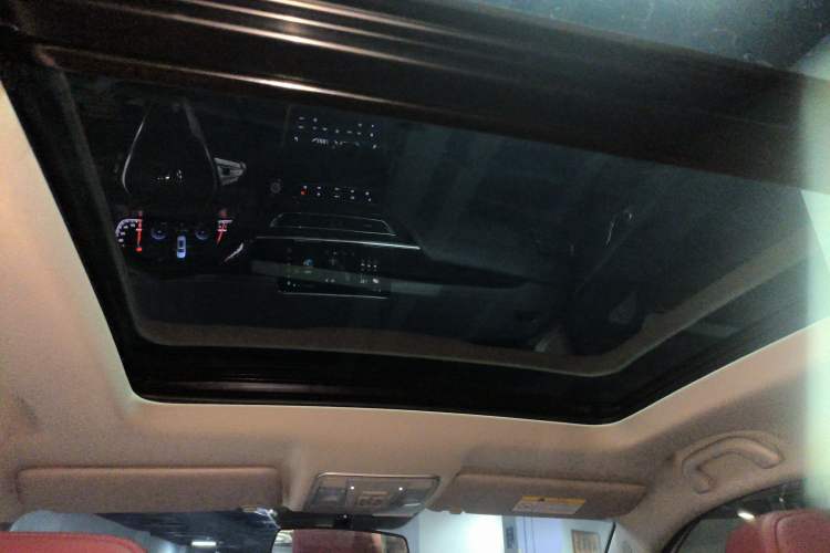 Used CHANGAN CS75 2023 Enjoy Edition 1.5T DCT Prestige Version Headliner