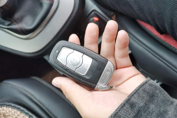 Used Haval H6 2017 Blue Label Sport Edition 1.5T Manual Two-Wheel Drive Elite Model Vehicle Key