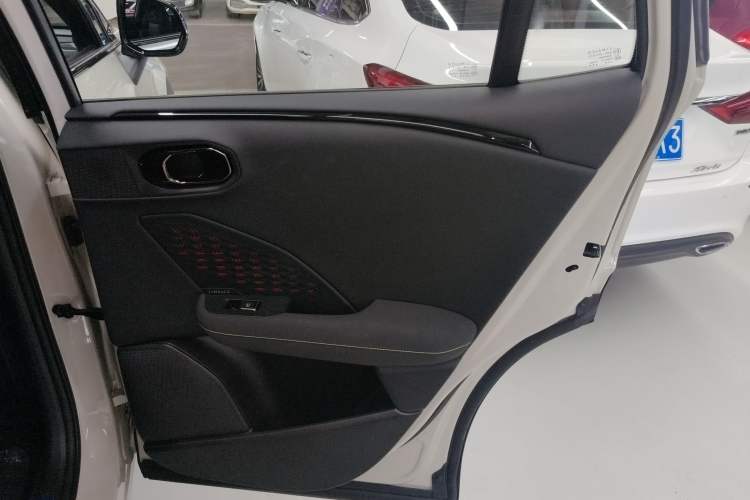 Used Lynk & Co 06 2025 Renew 1.5T Halo