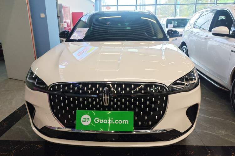 Used Lincoln Corsair 2023 2.0T Two-Wheel Drive Luxury Edition Front