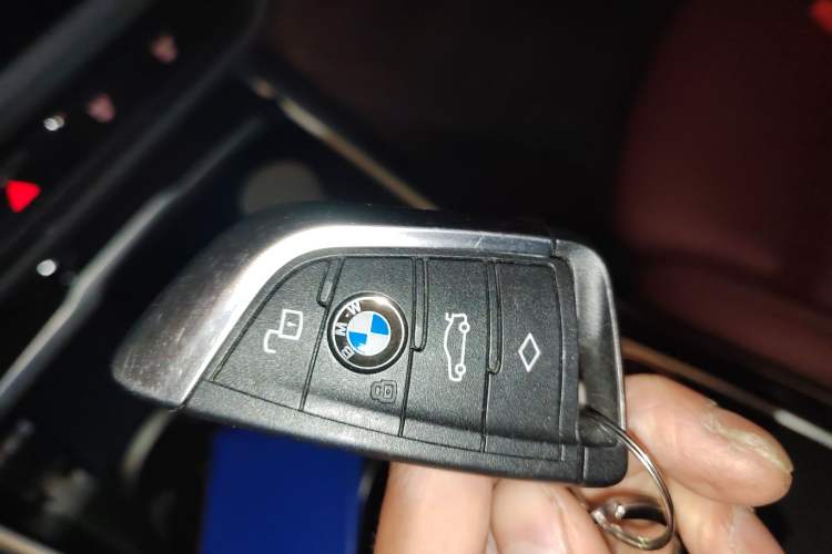 Used BMW 3 Series 2023 325Li M Sport Package Vehicle Key
