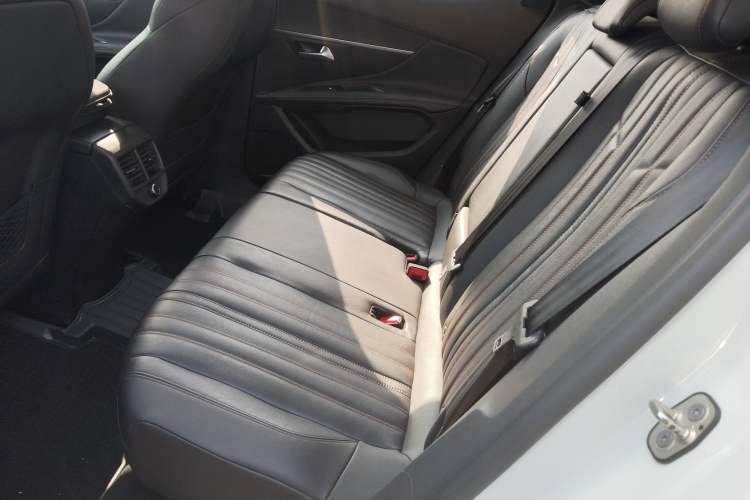 Used Peugeot 4008 2018 350THP Elite Edition Left Rear Seat