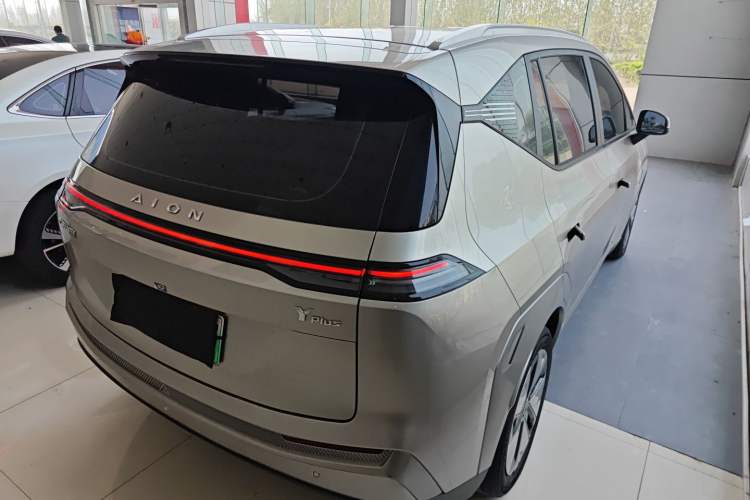 Used AION Y 2022 Plus 70 Enjoy Edition