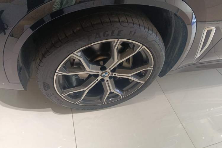 Used BMW X5 2022 Restyled xDrive 40Li M Sport Package
