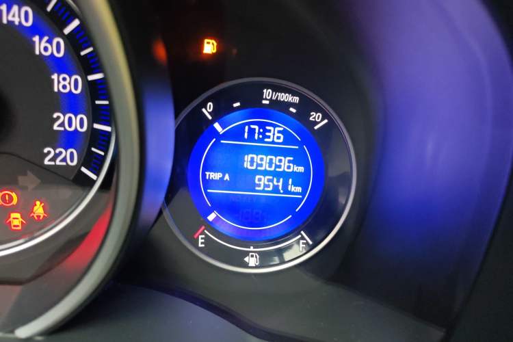 Used Honda Fit 2014 1.5L SE CVT Fashion Model
