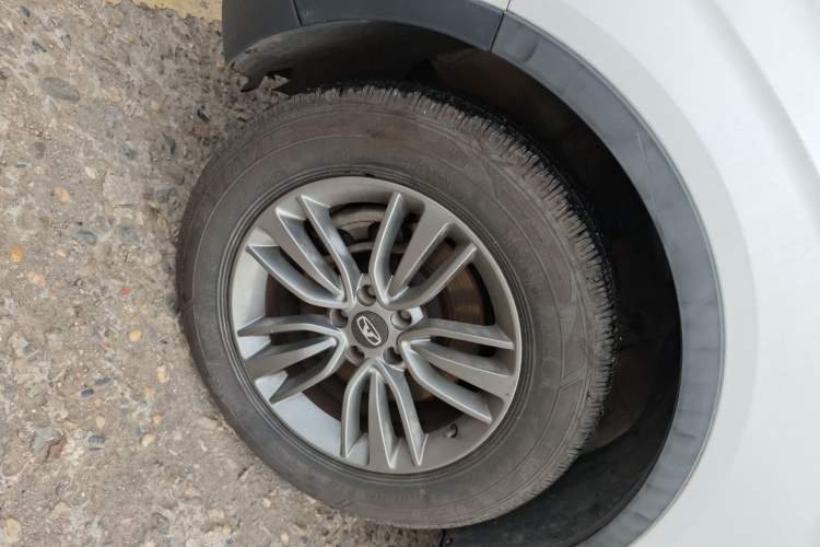 Used Cowin X5 2017 2.0L CVT Luxury Version Left Front Wheel Hub