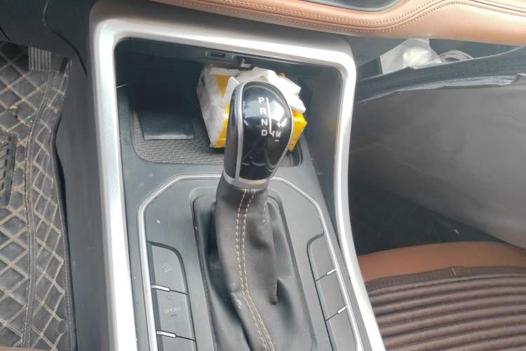 Used Geely Auto Vision X6 2020 1.4T CVT Luxury Edition