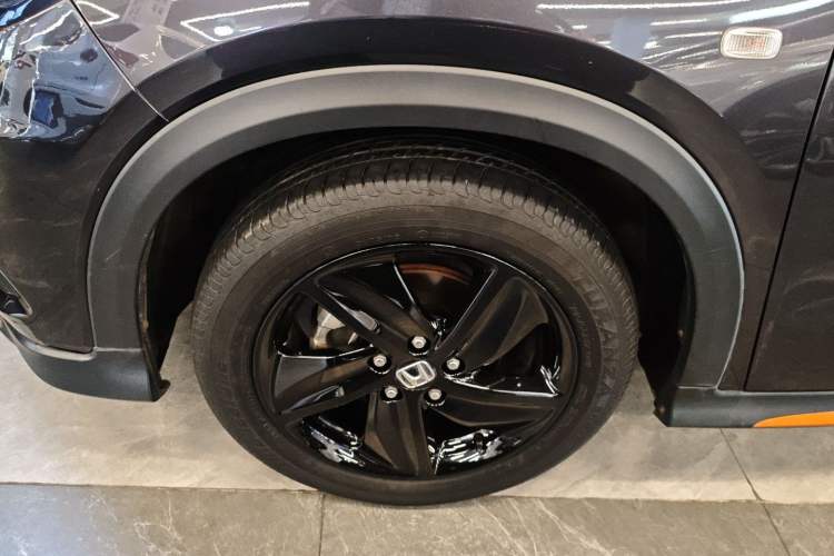 Used Honda Vezel 2022 1.5L CVT Phantom Night Pioneer Edition
