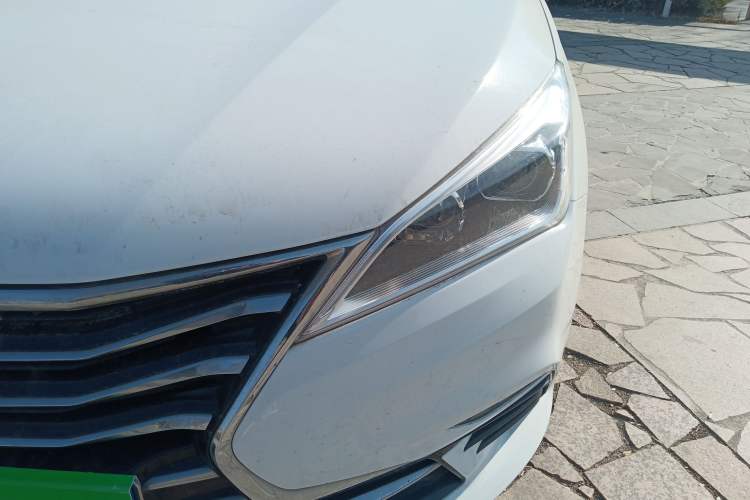 Used CHANGAN Eado DT 2019 1.6L Automatic Smart Enjoyment Model China VI Standard
