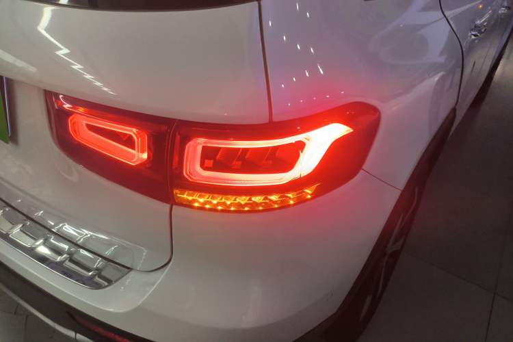 Used Mercedes-Benz GLB 2021 GLB 200 Fashion Model