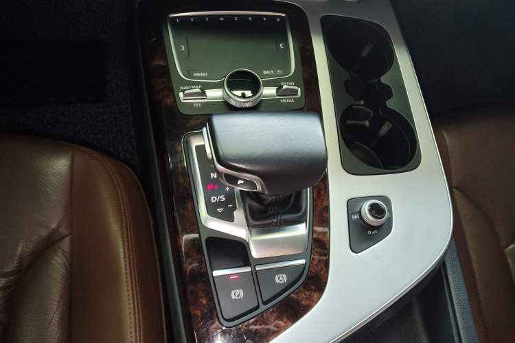 Used Audi Q7 2016 45 TFSI S line Sport Edition
