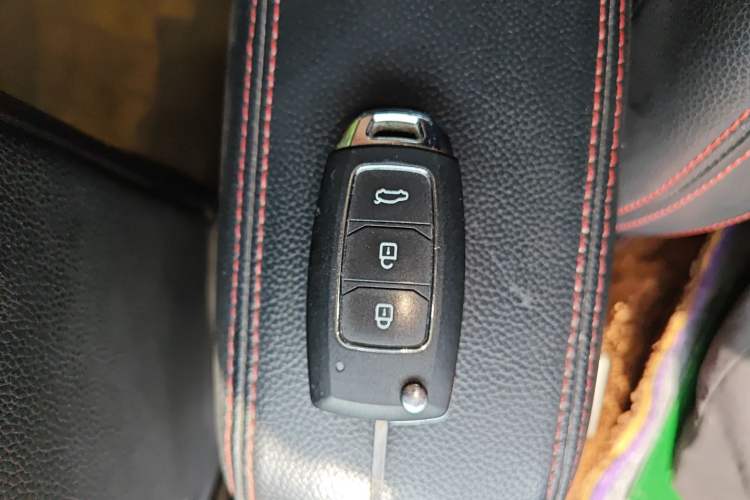 Used Lotus L3 2013 GT 1.6L Automatic Deluxe Model
