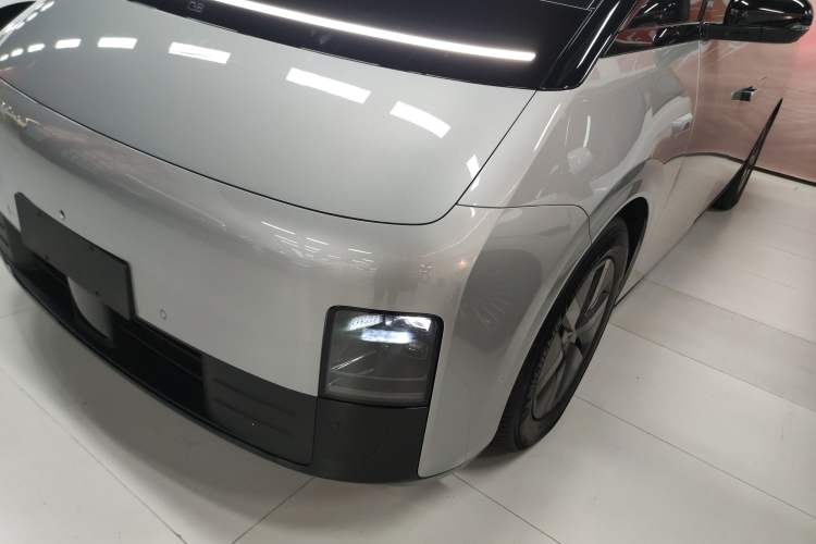 Used Li Auto MEGA 2024 Ultra Model Left Front Headlight