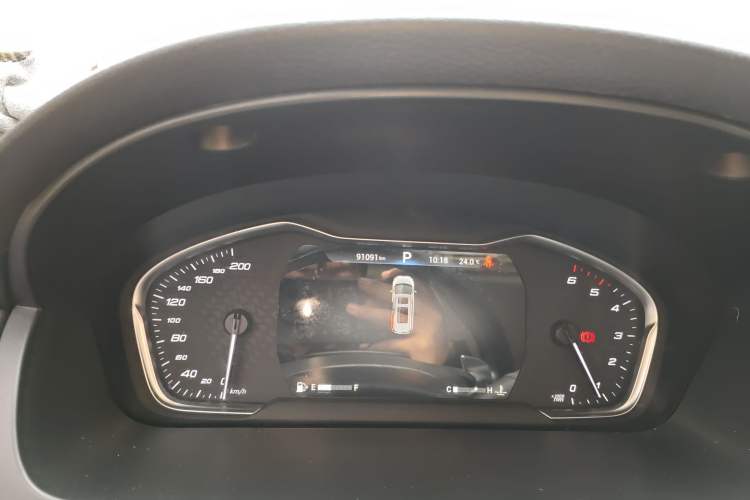 Used SAIC MAXUS G20 2023 Facelift PLUS 2.0T Diesel Automatic Luxury Edition Odometer Close Up