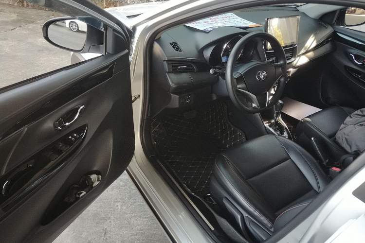 Used Toyota YARiS L Zhi Xuan 2021 1.5L CVT Luxury Edition