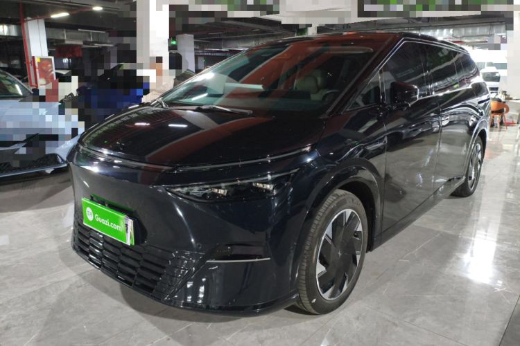 Used XPeng X9 2024 702 Ultra-Long Range Max