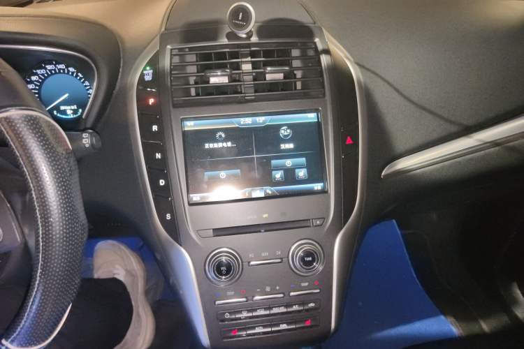 Used Lincoln MKC 2014 2.0T Two-Wheel Drive Deluxe Edition
