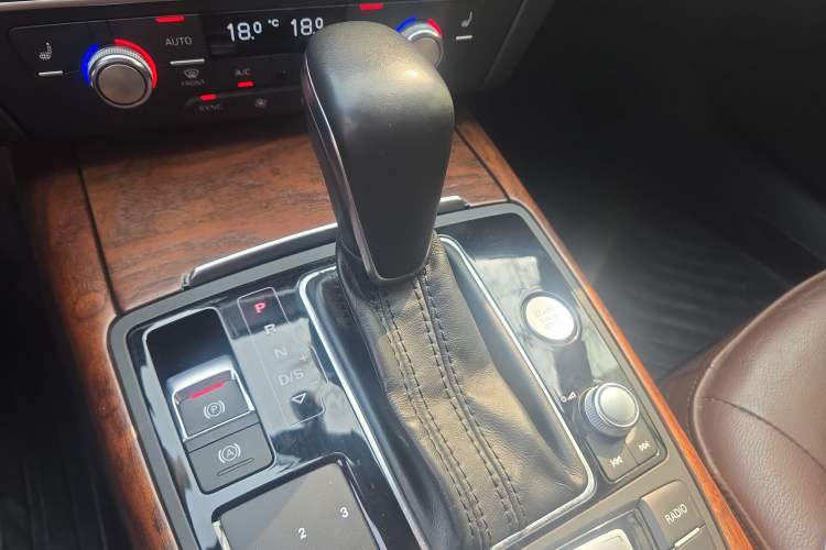 Used Audi A6L 2018 30th Anniversary Edition 45 TFSI quattro Sport model