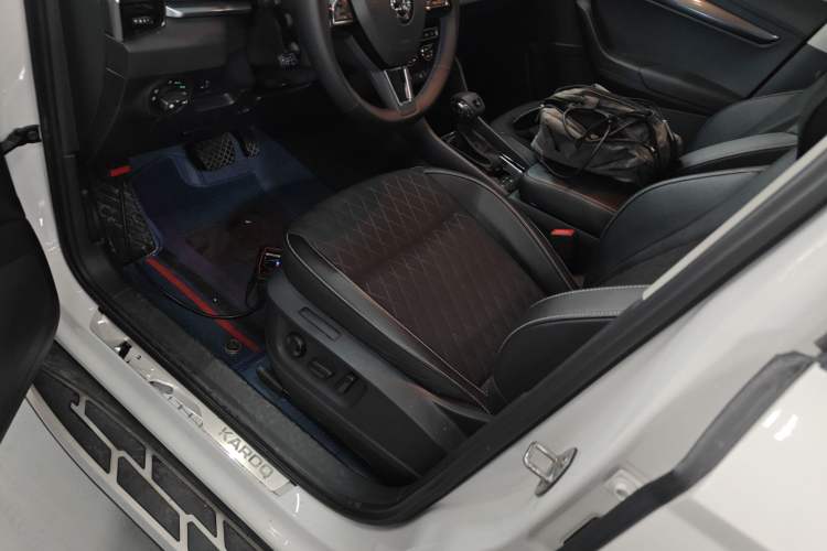 Used Skoda Karoq 2020 TSI280 Luxury Smart Edition China VI Standard
