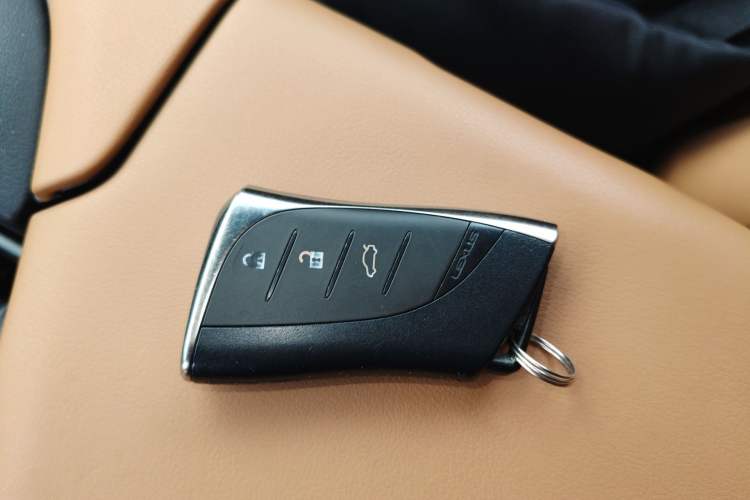 Used Lexus ES 2018 200 Excellence Edition China V Standard