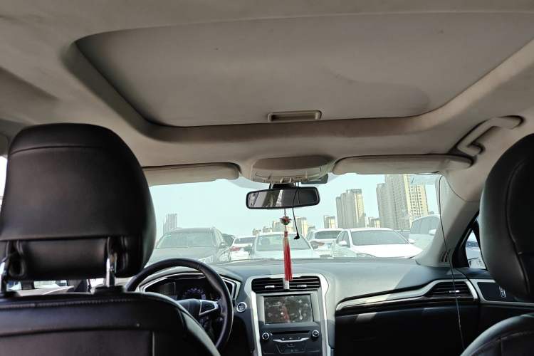 Used Ford Mondeo 2013 2.0L GTDi 200 Luxury Model