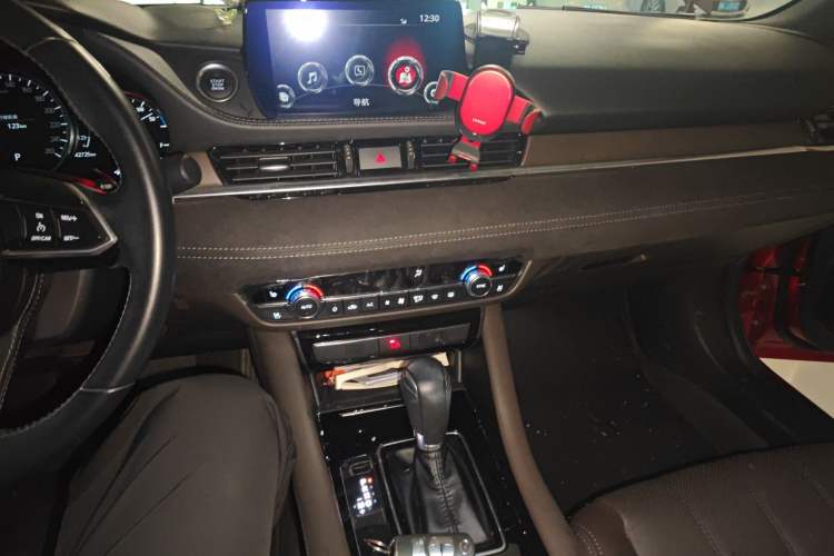 Used Mazda Atenza 2020 2.5L Sky Blue Prestige Edition Audio And AC Panel