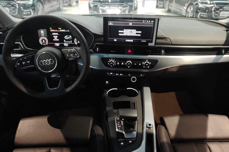 Used Audi A4L 2024 40 TFSI Fashion Dynamic Model