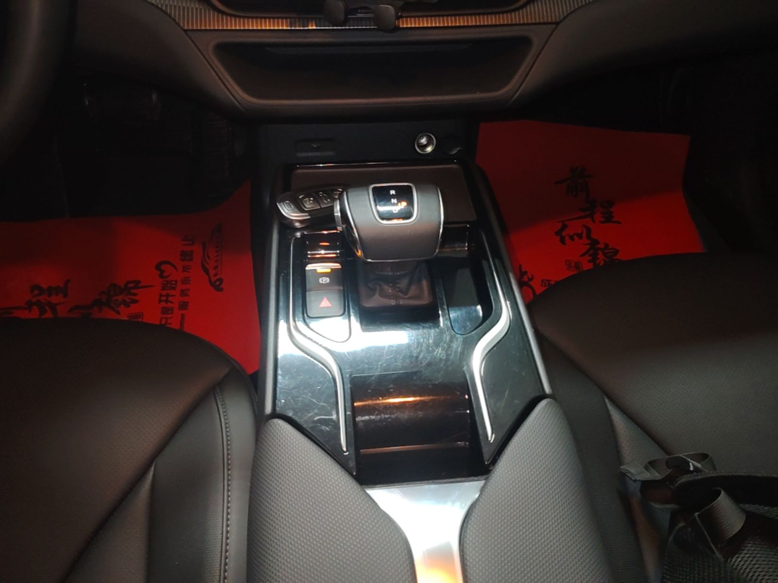 Hongqi E-QM5 2024 450km Range Commuter Version — снимка 16