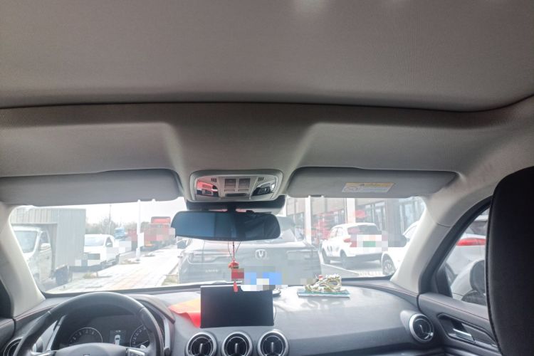 Used Wey VV5 2019 1.5T Two-Wheel Drive Color Pioneer