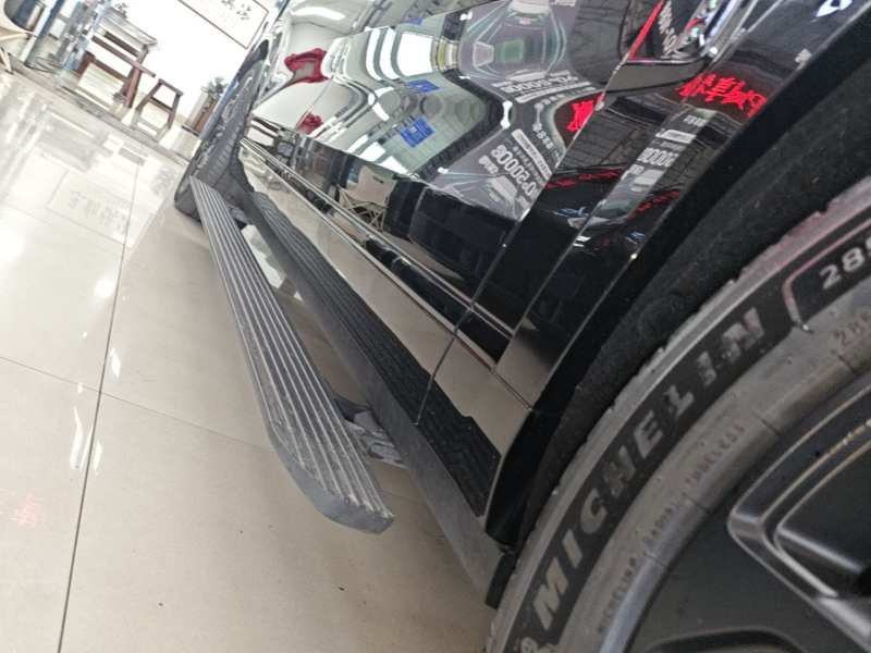 Used Zeekr 9X 2025 Moon Black Edition 70kWh — 20