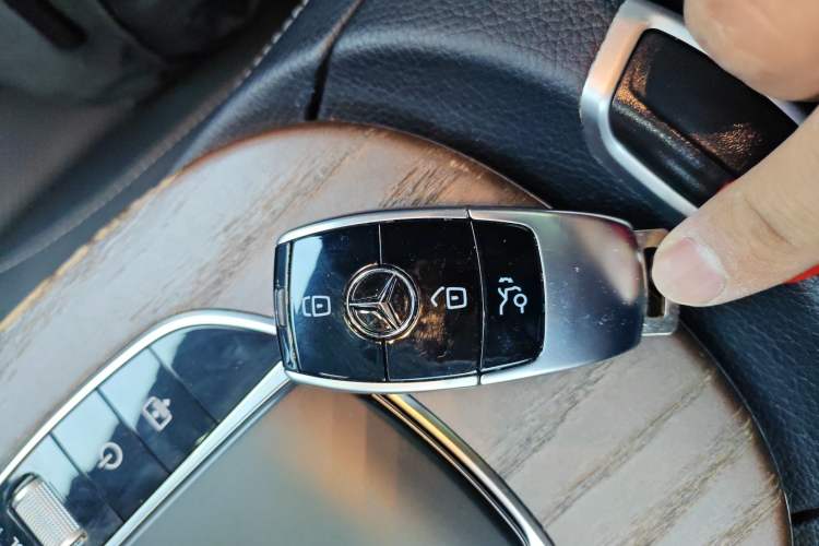 Used Mercedes-Benz E-Class 2020 Restyled E 300 L Exclusive Edition