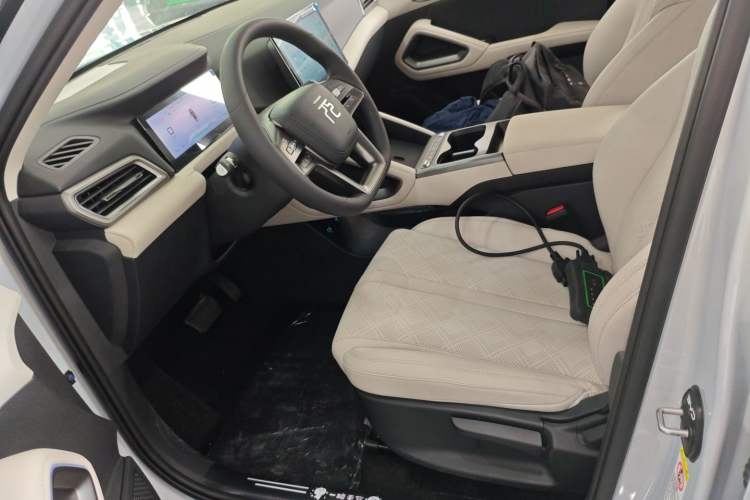 Used BYD Yuan UP 2025 Model 301KM Leading Version