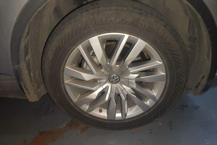 Used Volkswagen Touareg 2019 2.0 TSI Ruiyi Edition China V Standard
