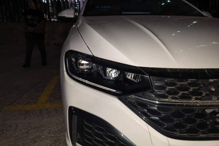 Used Volkswagen Lavida 2024 1.5L Automatic Starry Sky 5 Million Edition
