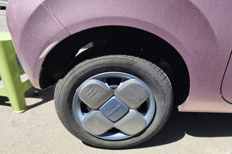 Used Geely Galaxy Panda 2024 Panda Mini 200km Endurance Bear
