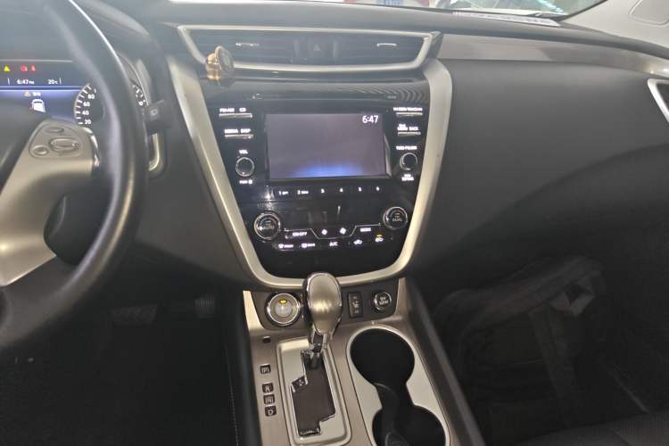 Used Nissan Murano 2015 2.5L XL Two-Wheel Drive Smart Edition