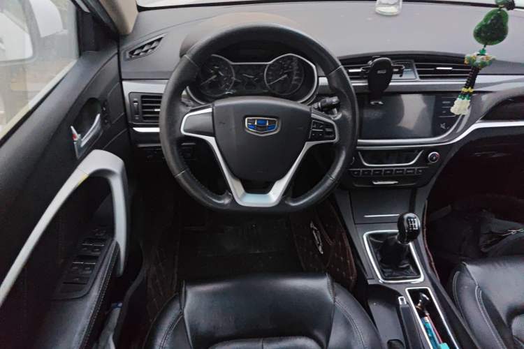 Used Geely Auto Emgrand 2017 Sedan Million Edition 1.5L Manual - Upward Version