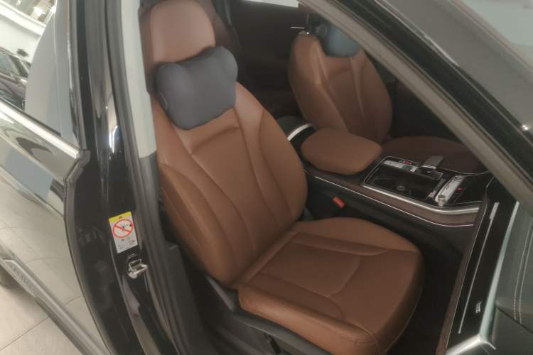 Used Audi Q7 2023 45 TFSI quattro S line Sport model
