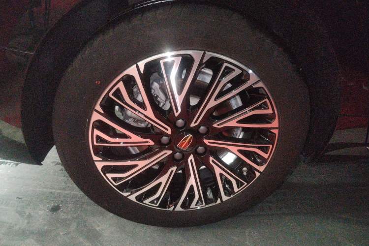 Used Hongqi H5 2024 2.0T Automatic Smart Connect Flagship Edition
