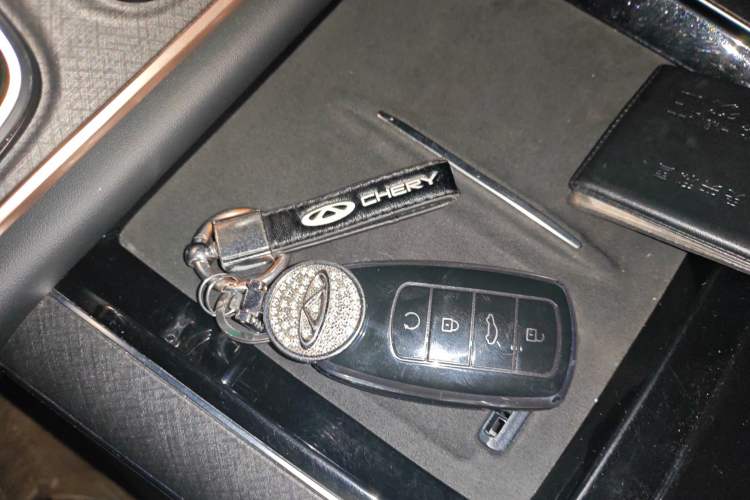 Used Chery Tiggo 9 2023 2.0T Dual-Clutch Two-Wheel Drive Luxury Edition 7 Seats
