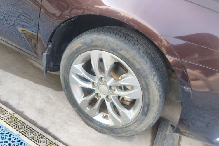 Used Geely Auto Emgrand 2016 Sedan 1.5L Manual Upward Edition